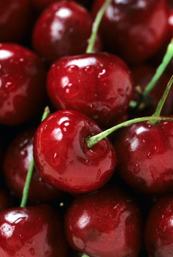 Sweet Cherries - Image 2